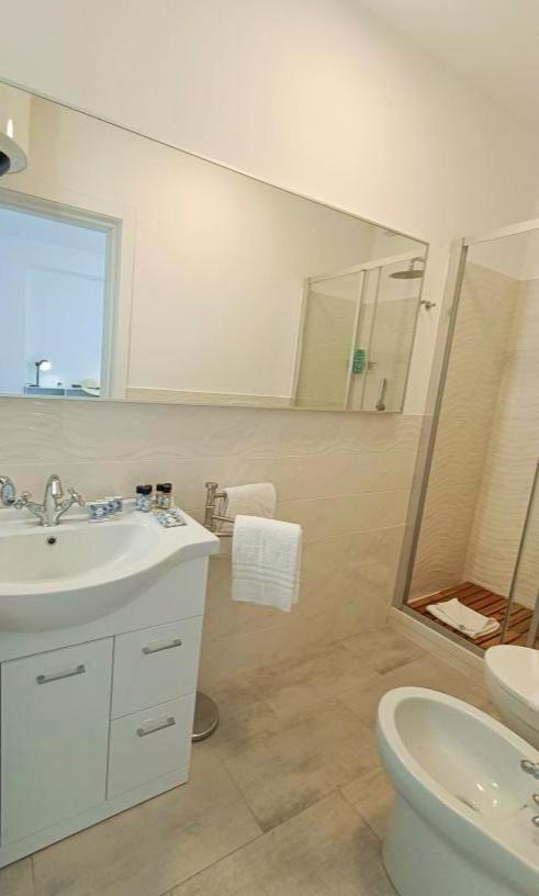 La Terrazza Sull'Appia By Hostand Apartment Roma Ngoại thất bức ảnh