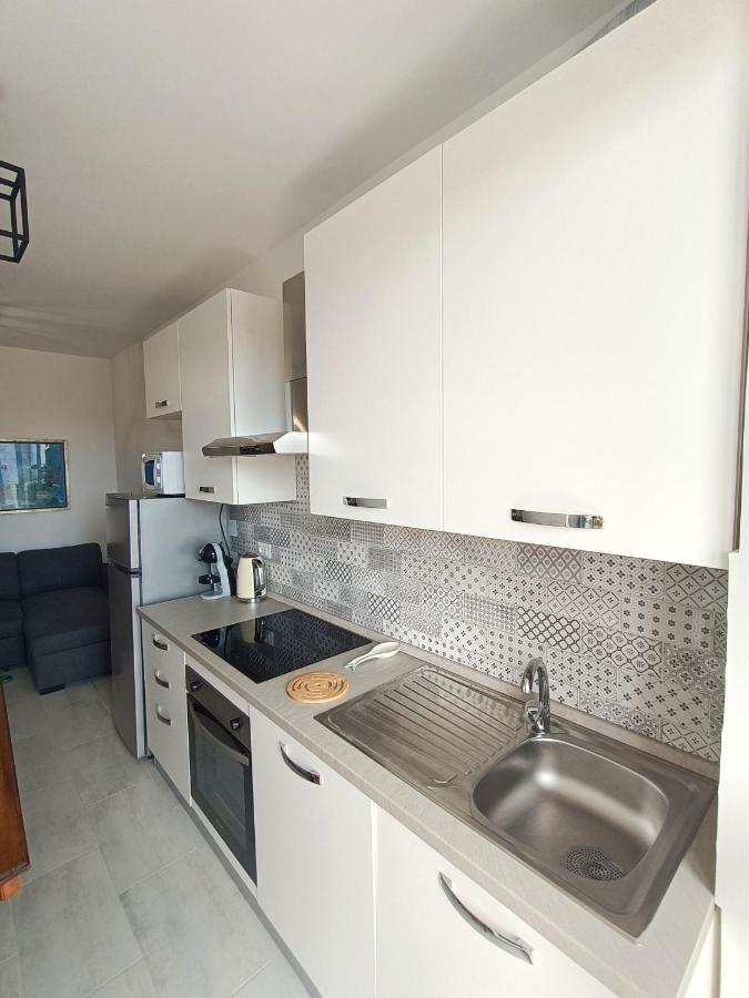 La Terrazza Sull'Appia By Hostand Apartment Roma Ngoại thất bức ảnh