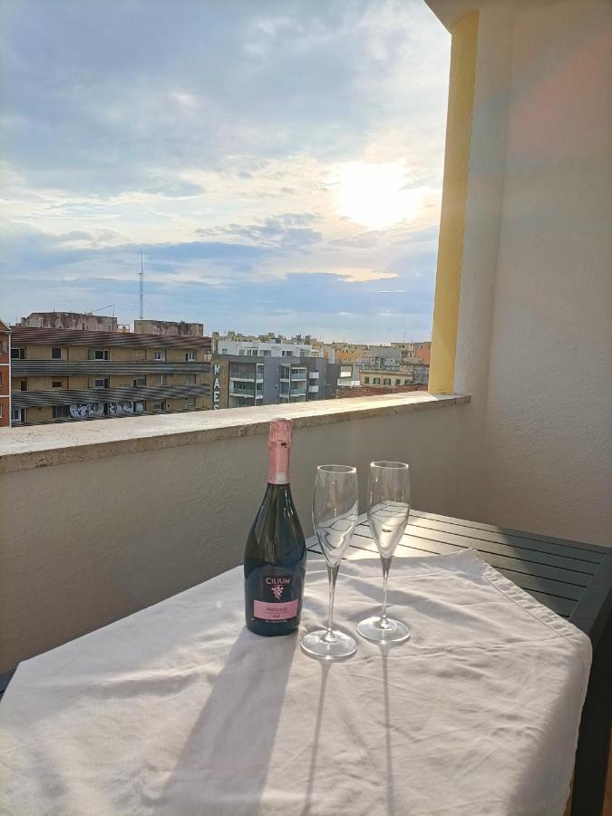 La Terrazza Sull'Appia By Hostand Apartment Roma Ngoại thất bức ảnh